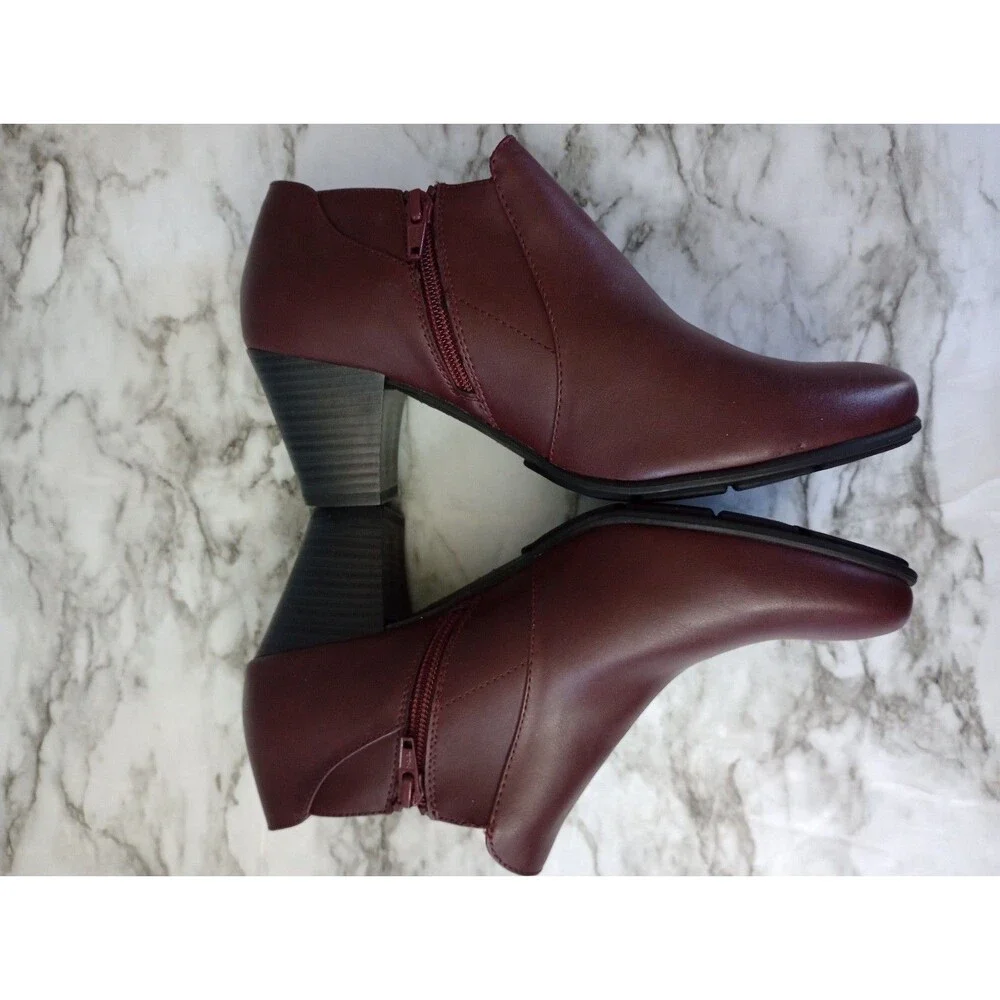 NWT Croft & Barrow Ortholite Ankle Boots Block Heel Size 9.5M
